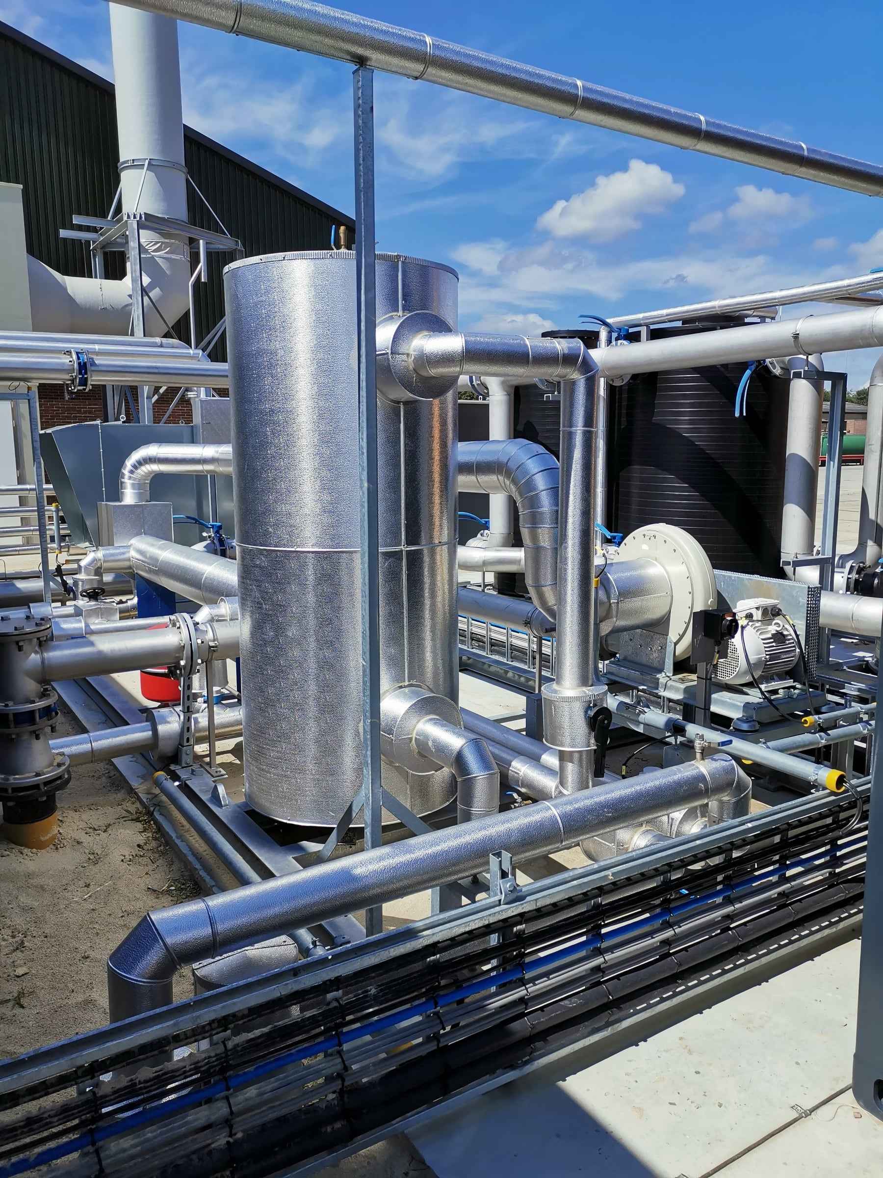 Insulated process pipework and vessels on an industrial skid