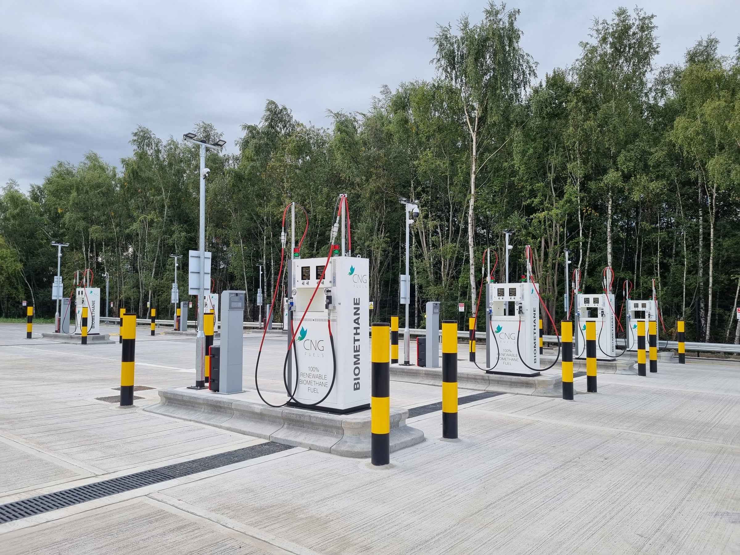 Hydrogen refuelling forecourt with dispensers and safety bollards